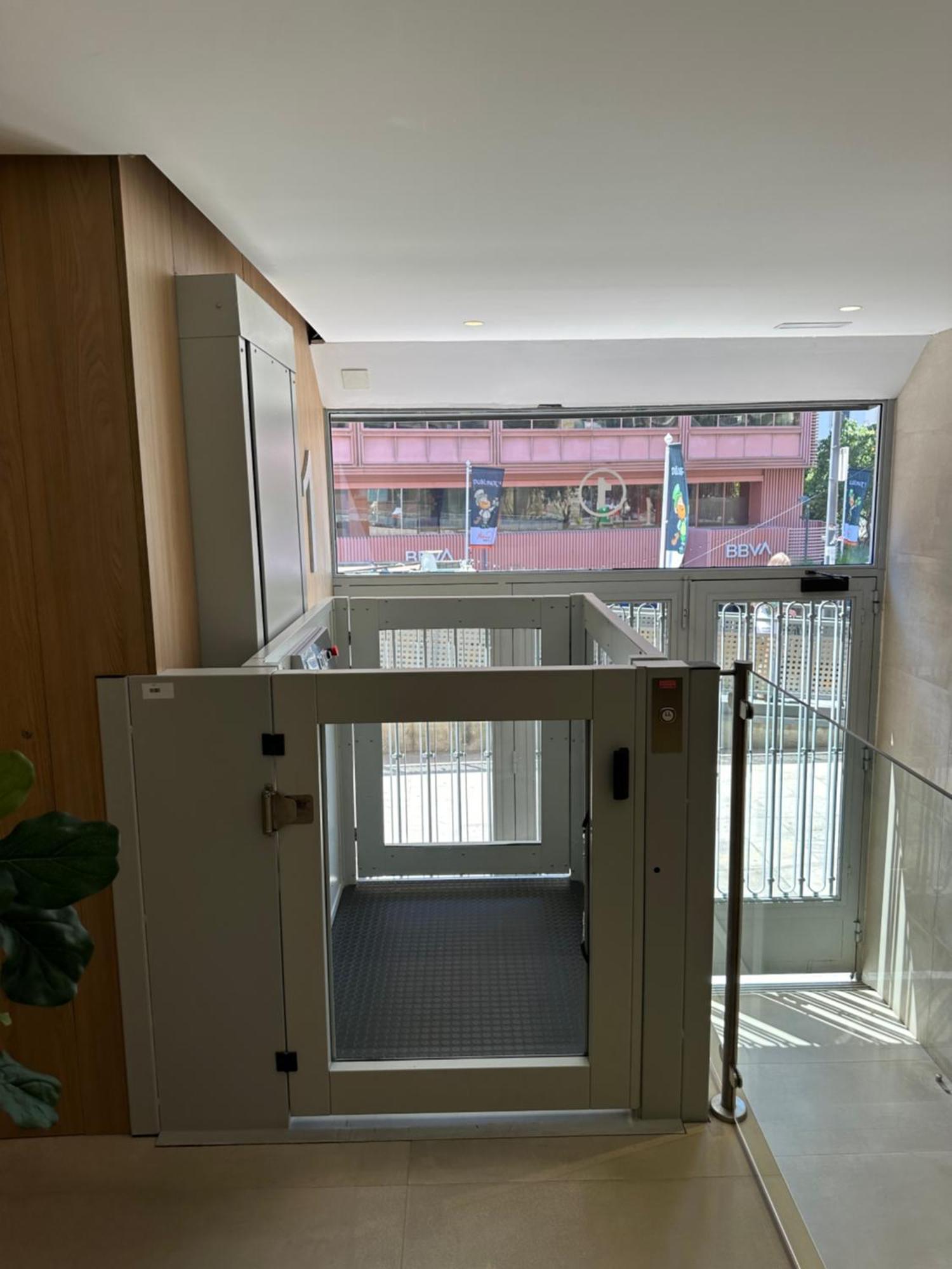 Piso En El Corazon De Alicante Con Ubicacion Unica Esterno foto